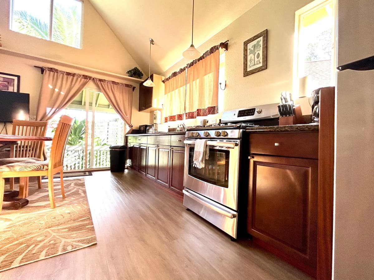 Home in Haiku-Pauwela · ★4.97 · 1 bedroom · 1 bed · 1 private bath - Photo 4