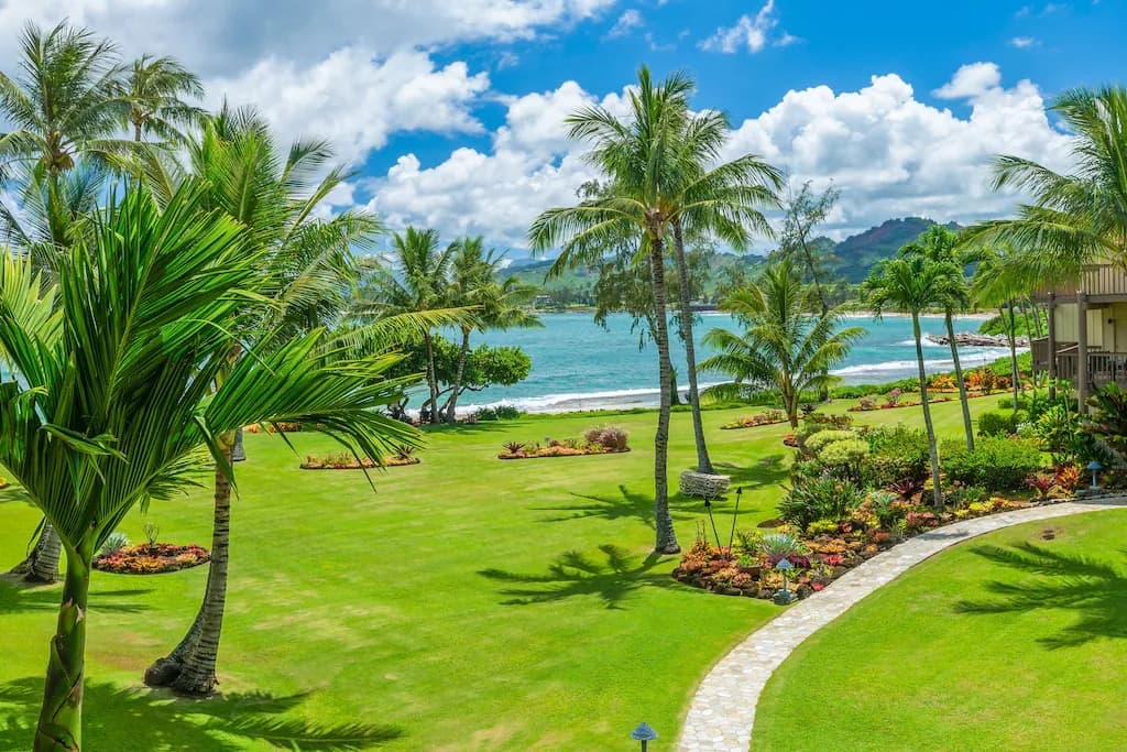 Condo in Kapaa · ★5.0 · 1 bedroom · 2 beds · 1.5 baths - Photo 1