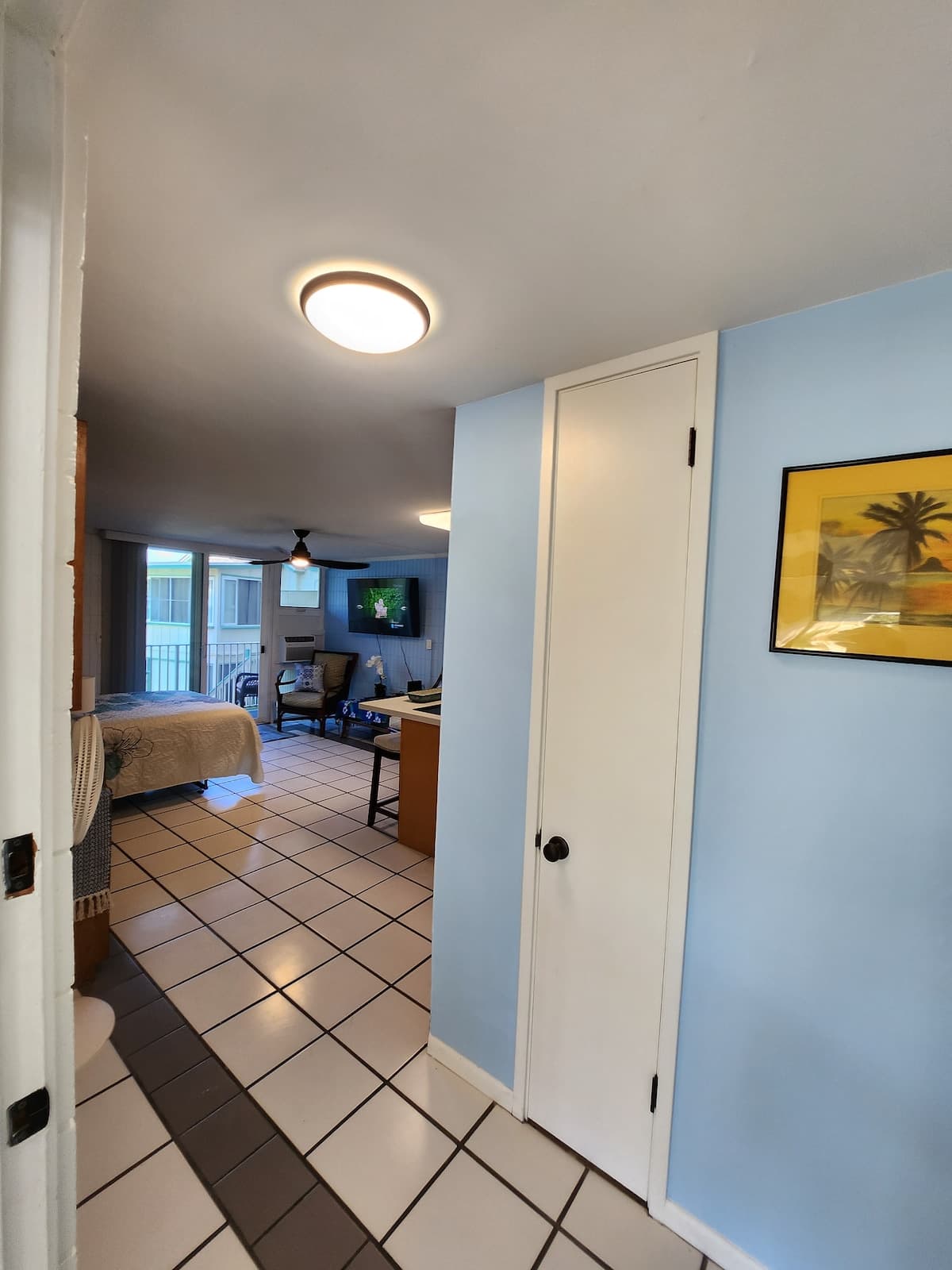 Condo in Hauula · ★4.82 · Studio · 2 beds · 1 private bath - Photo 5