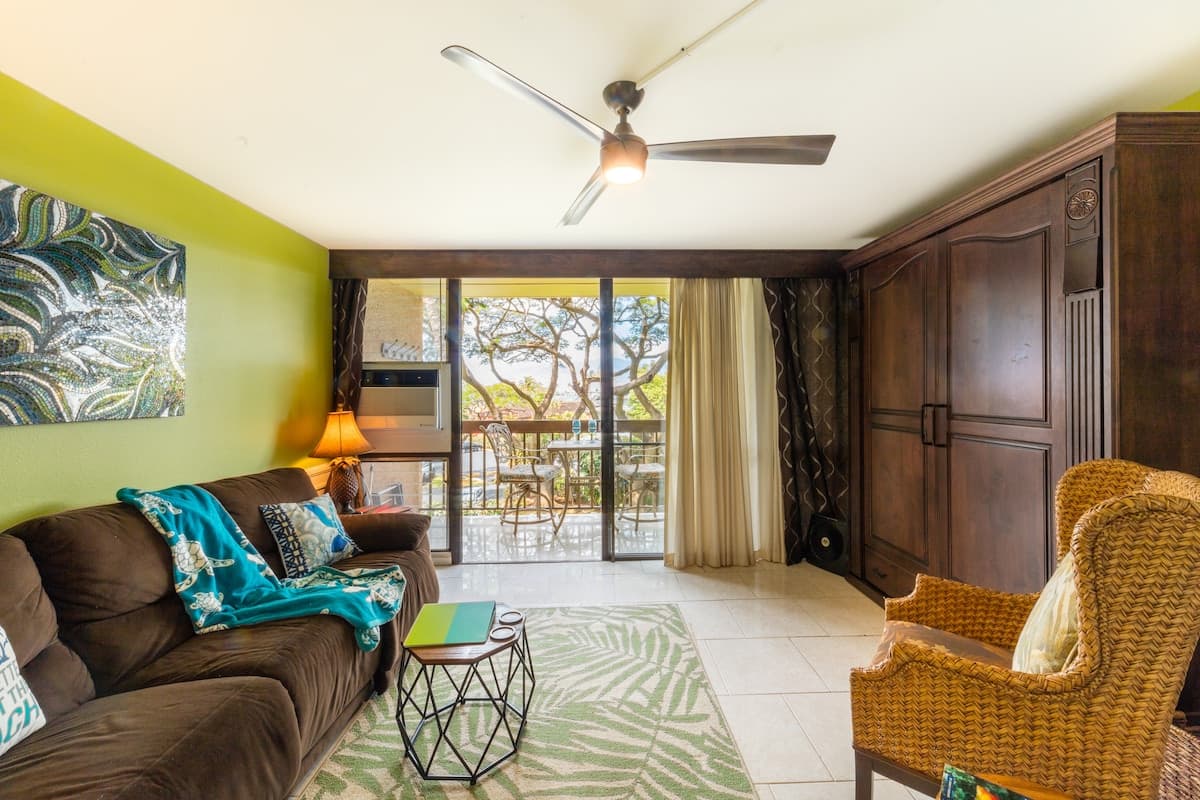 Condo in Kihei · ★4.98 · 1 bedroom · 2 beds · 1 bath - Photo 1