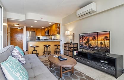 Ilikai Waikiki Resort Condo Sleeps 5 +Free Parking - Photo 1