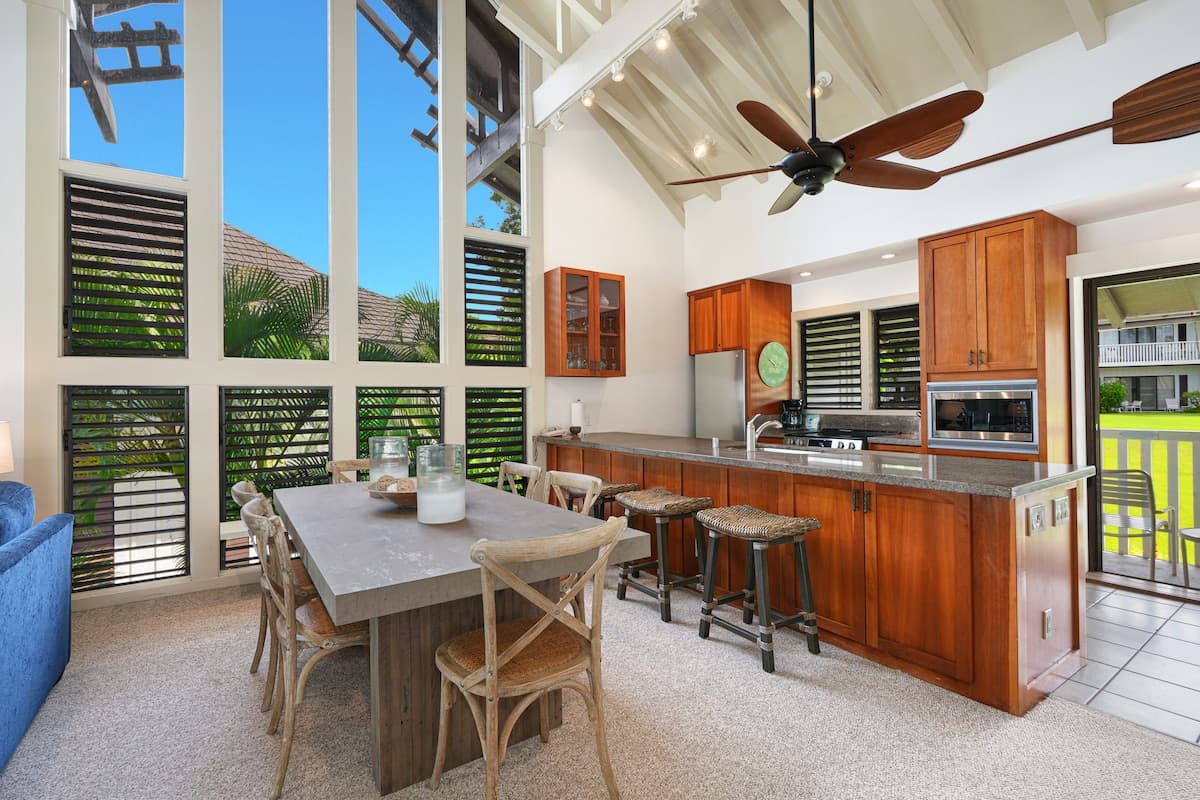 Kiahuna Plantation Resort #66 Partial Ocean 2B/2BA - Photo 4