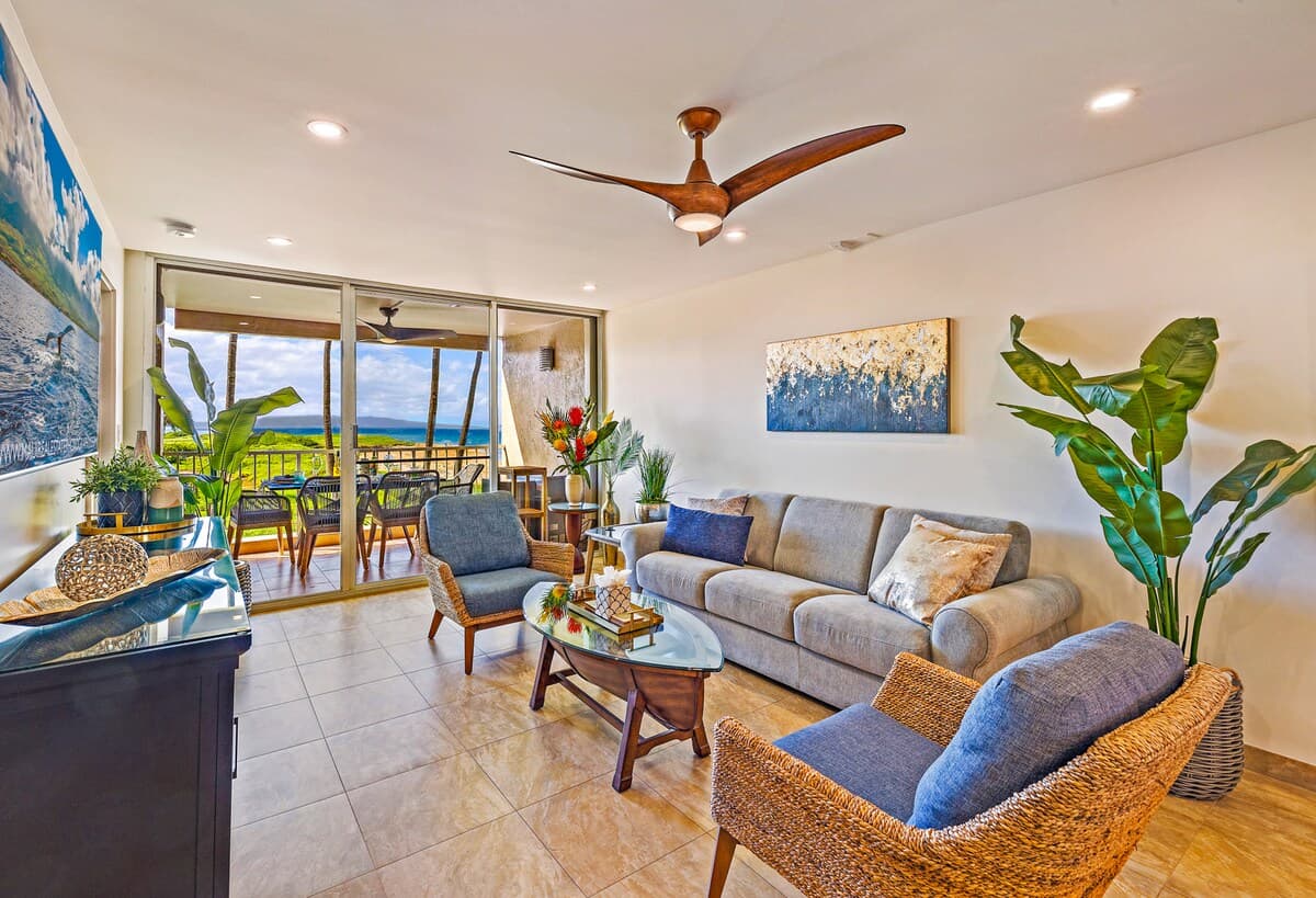 Condo in Kihei · ★5.0 · 2 bedrooms · 2 beds · 2 baths - Photo 4
