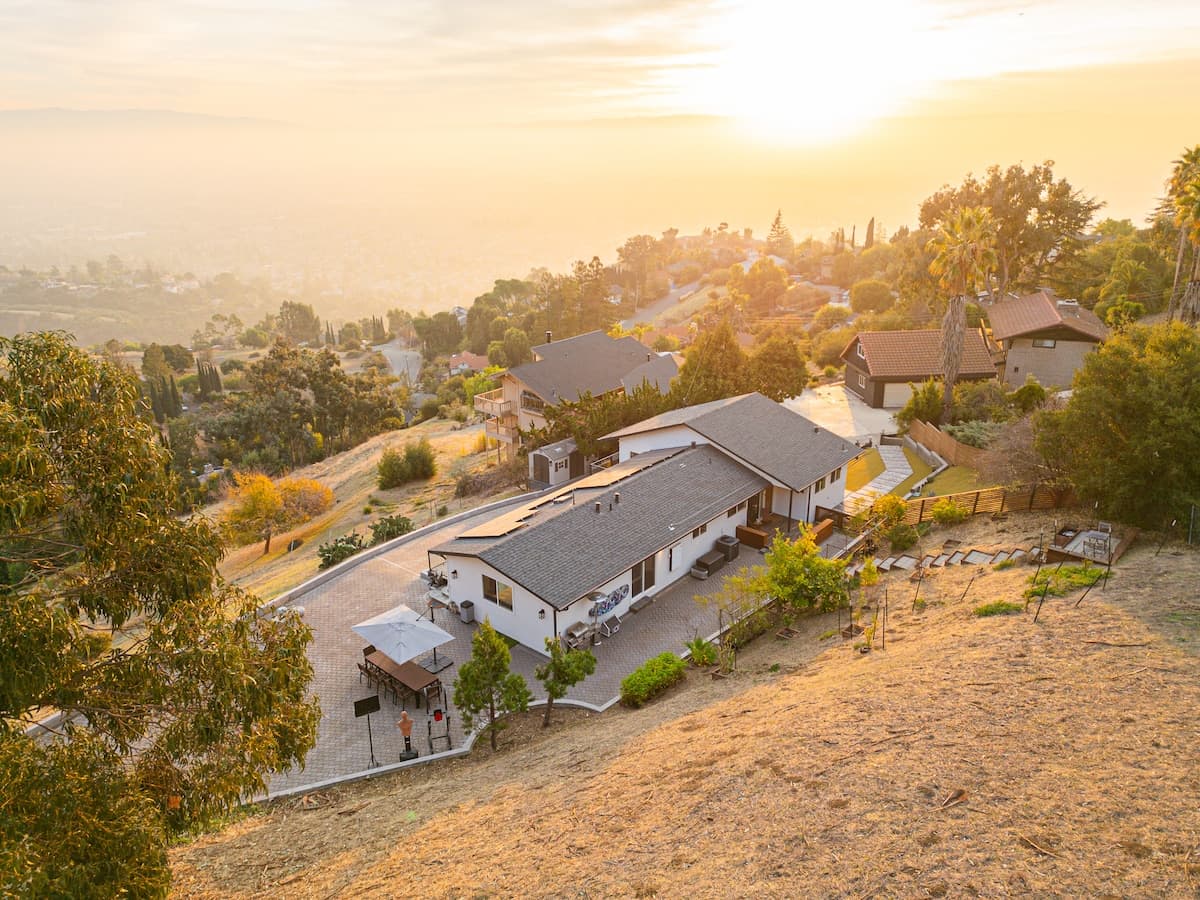 Hilltop Home with Bay Area Views & Deck - Photo 4