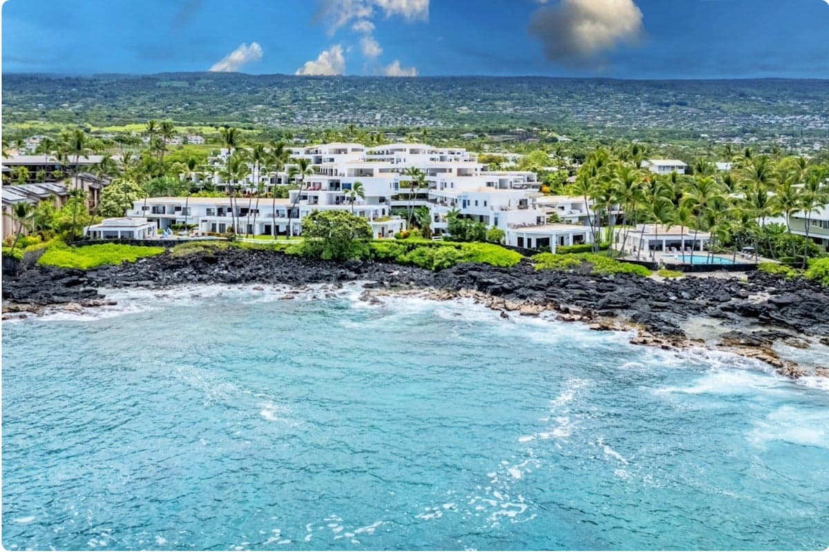 The Royal Sea Cliff with Ocean Views - Photo 1