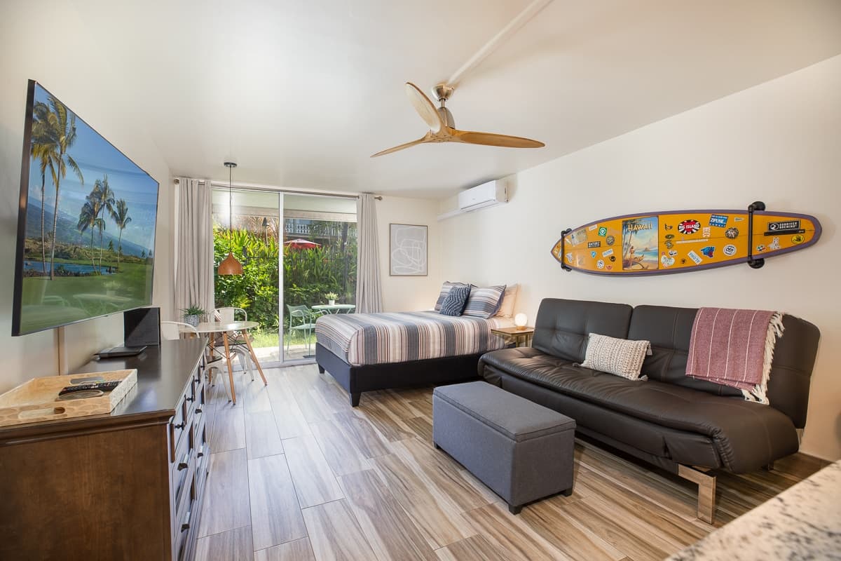 Charming Downtown Studio | Steps from the Ocean - Photo 1