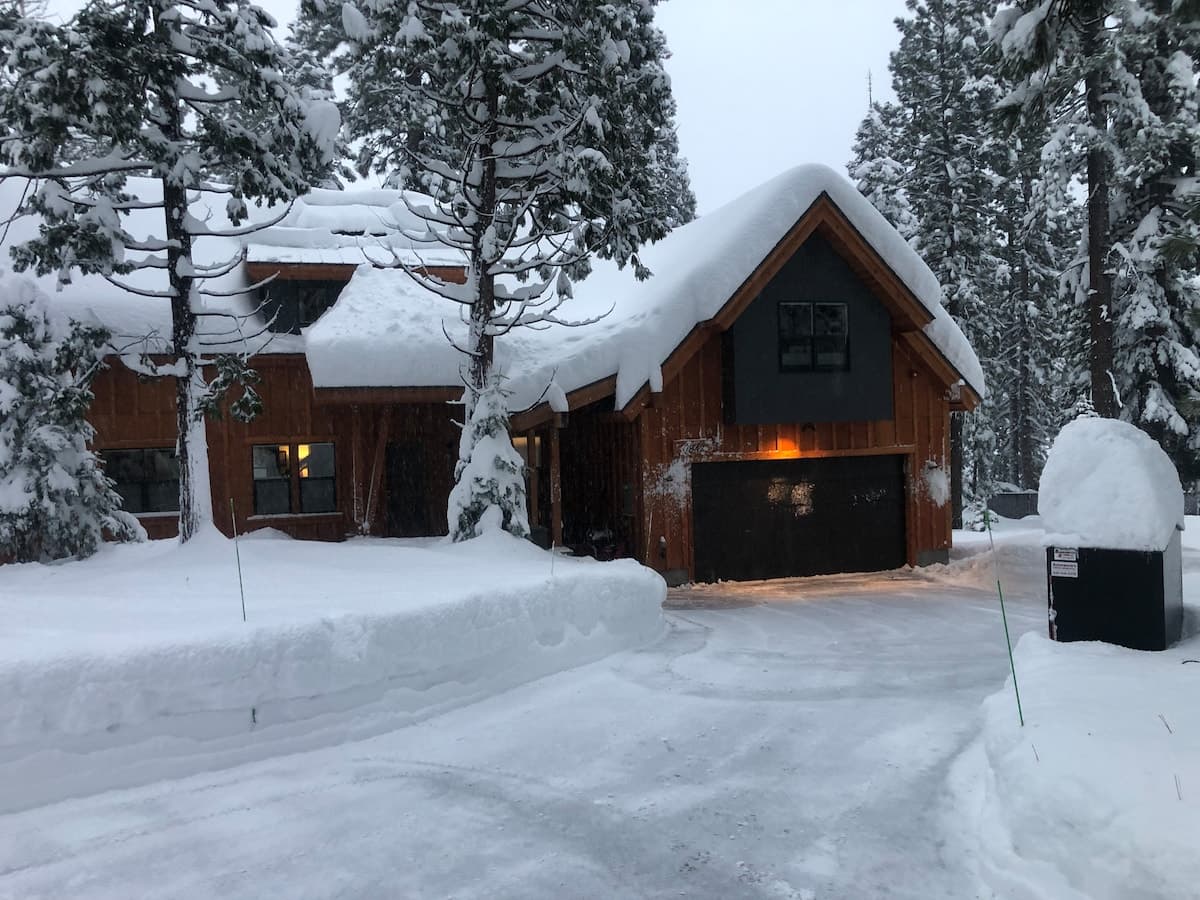 Modern Mountain Home Near Northstar & Beaches - Photo 5