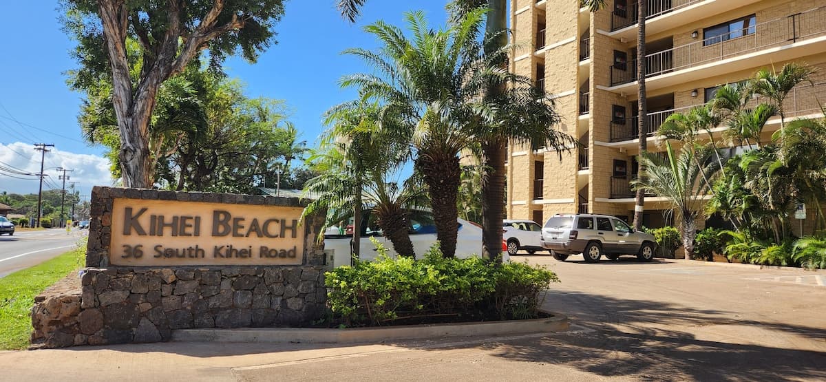Condo in Kihei · ★4.92 · 2 bedrooms · 3 beds · 2 baths - Photo 2