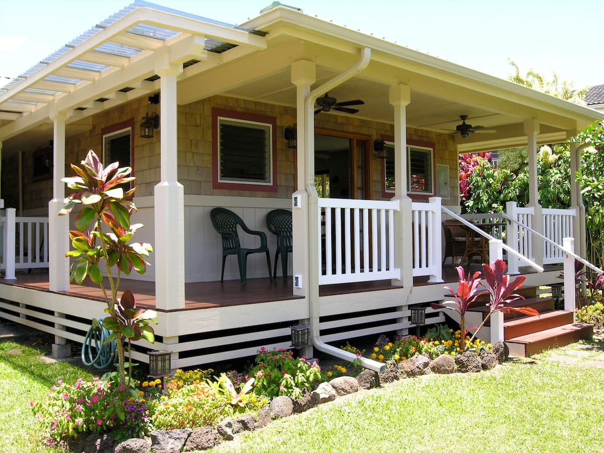 Home in Hanalei · ★4.89 · 2 bedrooms · 2 beds · 1 bath - Photo 1