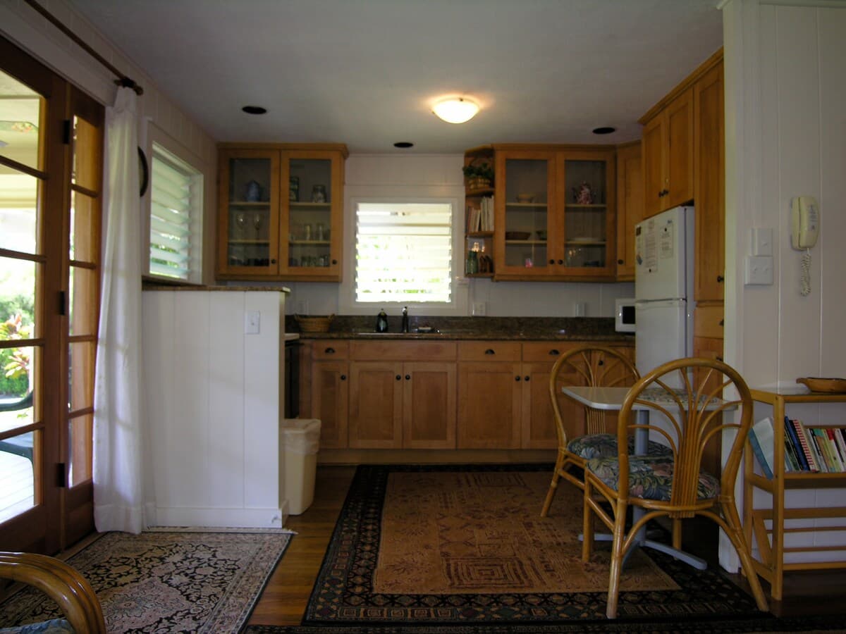 Home in Hanalei · ★4.89 · 2 bedrooms · 2 beds · 1 bath - Photo 4