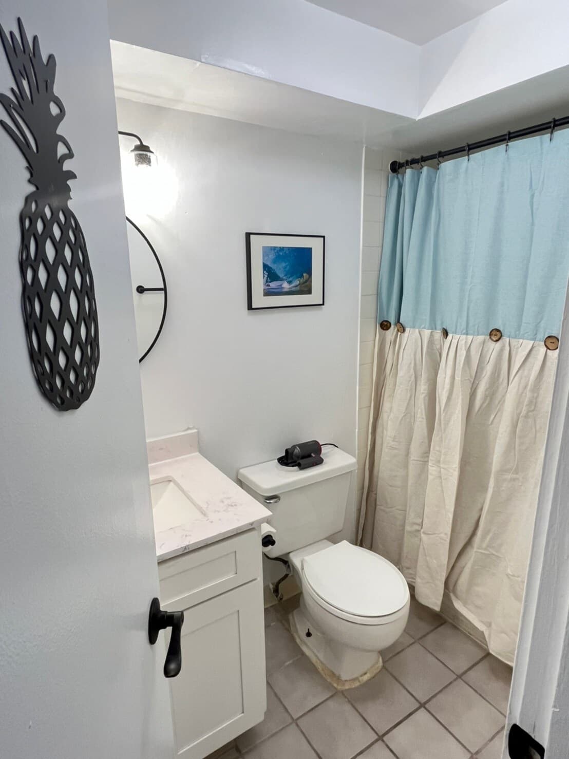 Condo in Honolulu · ★4.68 · Studio · 1 bed · 1 private bath - Photo 4