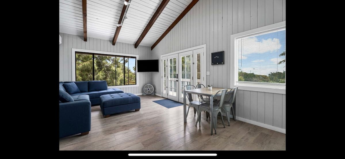 Guesthouse in Waikoloa Village · ★4.98 · 2 bedrooms · 2 beds · 1 shared bath - Photo 4