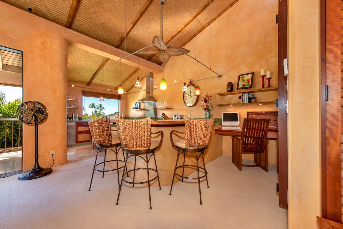 Condo in Wailea · ★4.94 · 1 bedroom · 2 beds · 1 bath - Photo 1