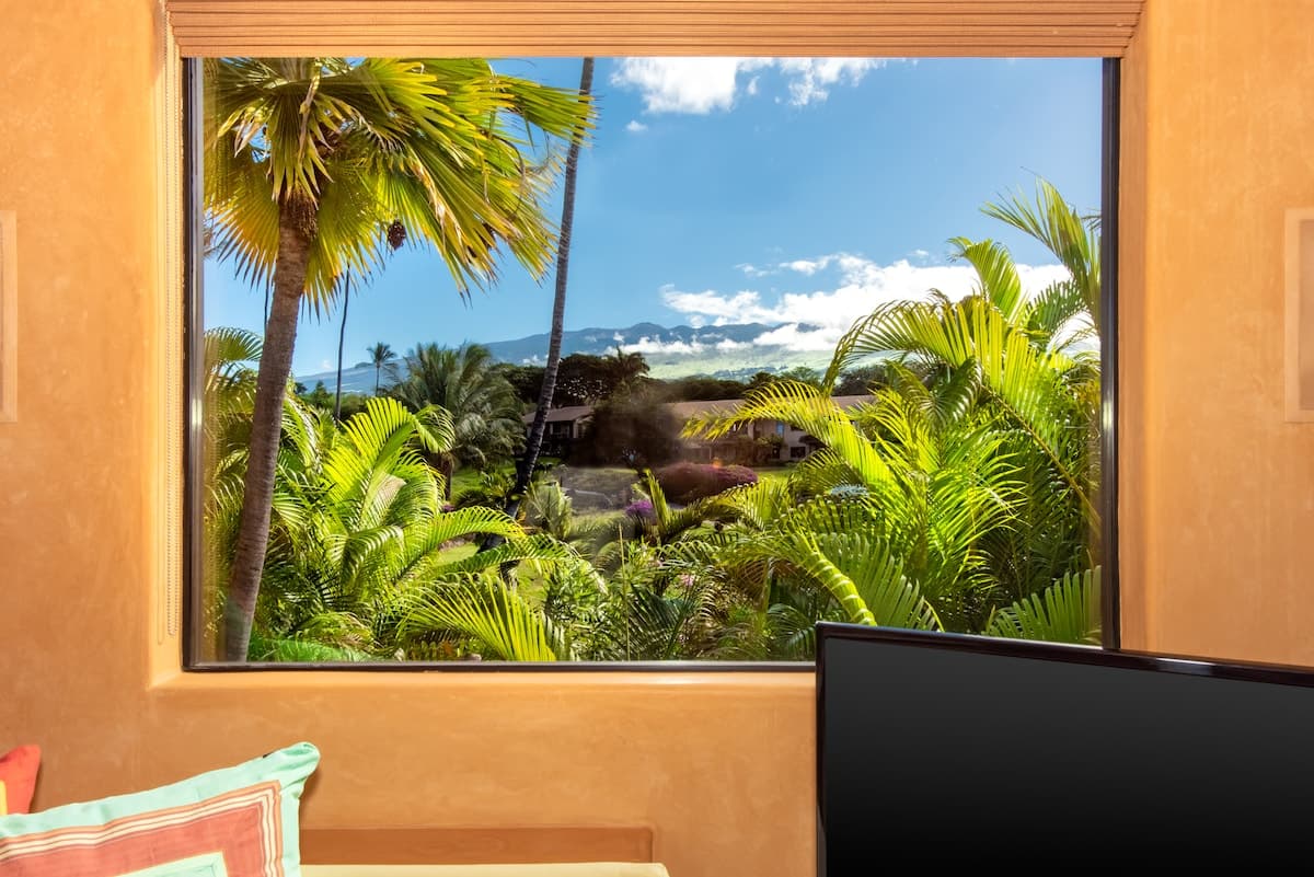 Condo in Wailea · ★4.94 · 1 bedroom · 2 beds · 1 bath - Photo 3