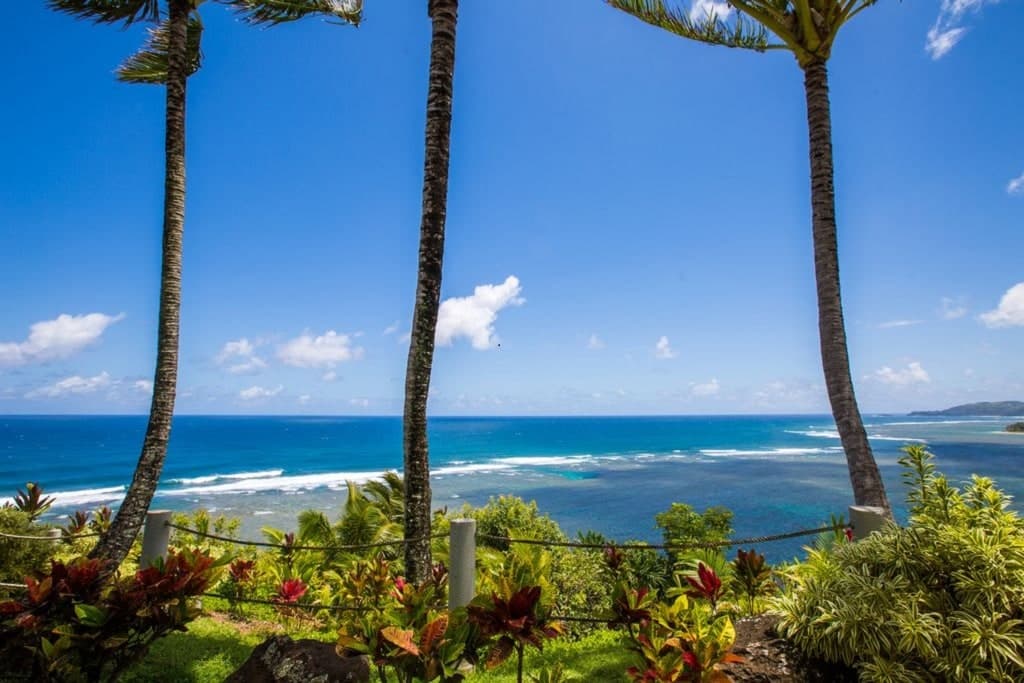 Oceanfront Condo with A/C - Photo 2