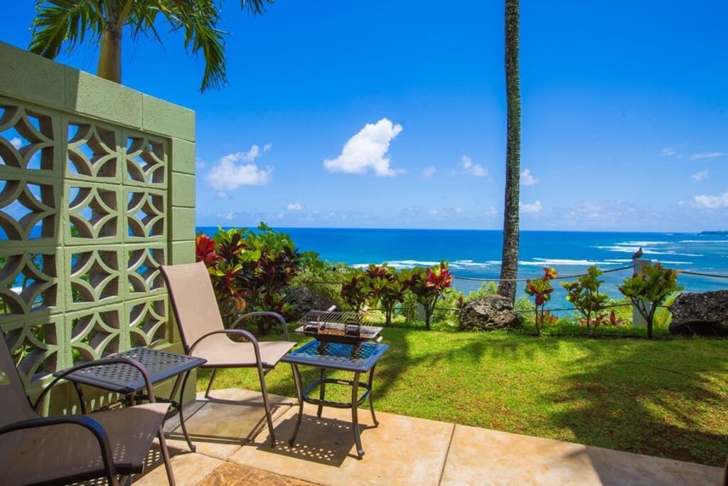 Oceanfront Condo with A/C - Photo 3