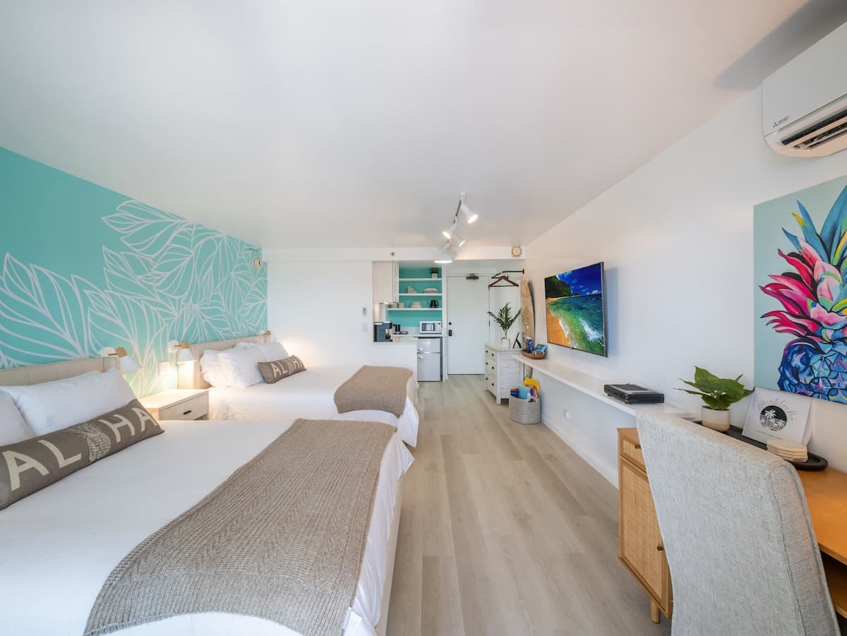 24FL- Stylish Studio In Central Waikiki - Photo 1