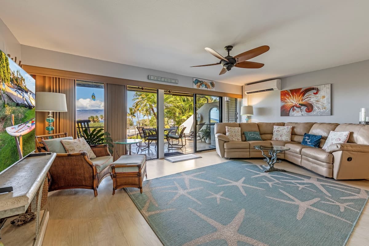 Condo in Kihei · ★5.0 · 1 bedroom · 2 beds · 2 baths - Photo 3