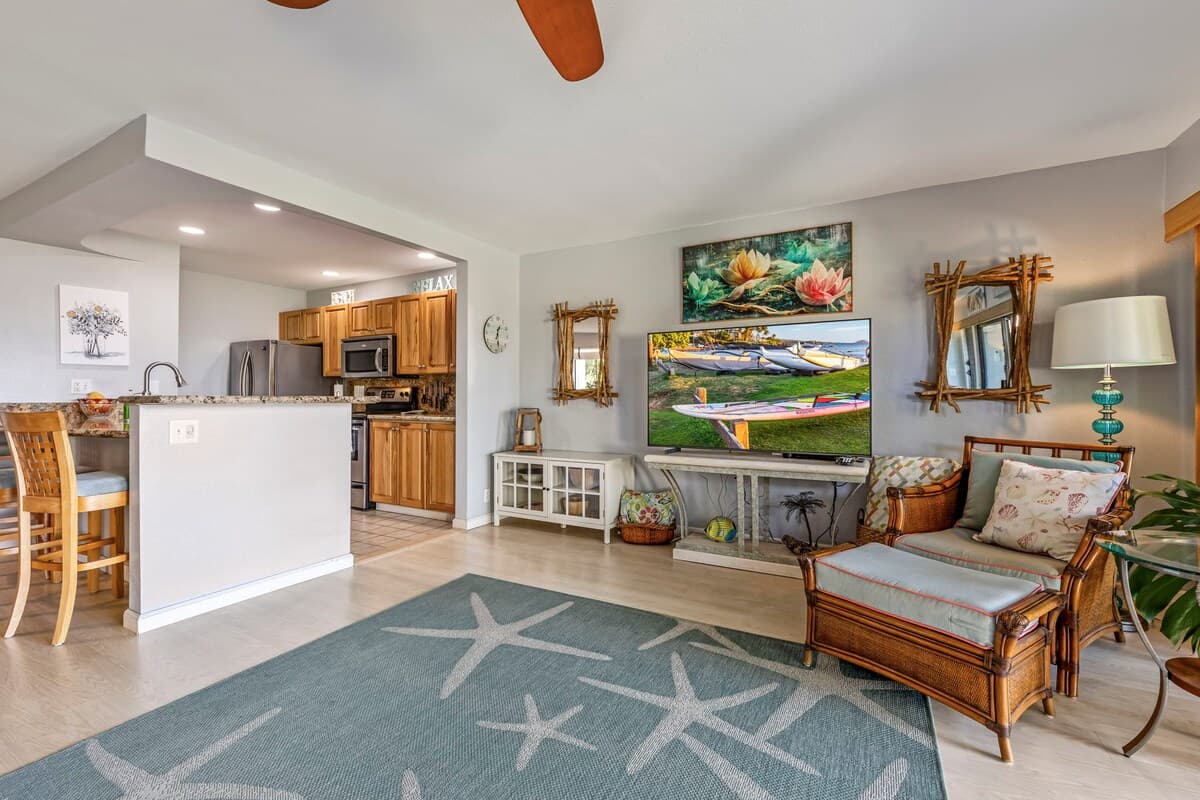 Condo in Kihei · ★5.0 · 1 bedroom · 2 beds · 2 baths - Photo 5