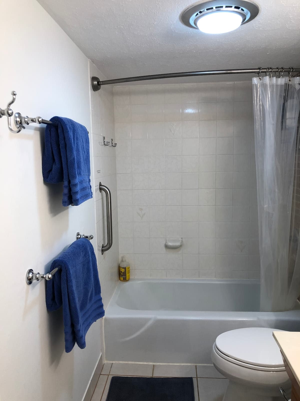 Condo in Kihei · ★4.9 · 1 bedroom · 1 bed · 1 bath - Photo 2