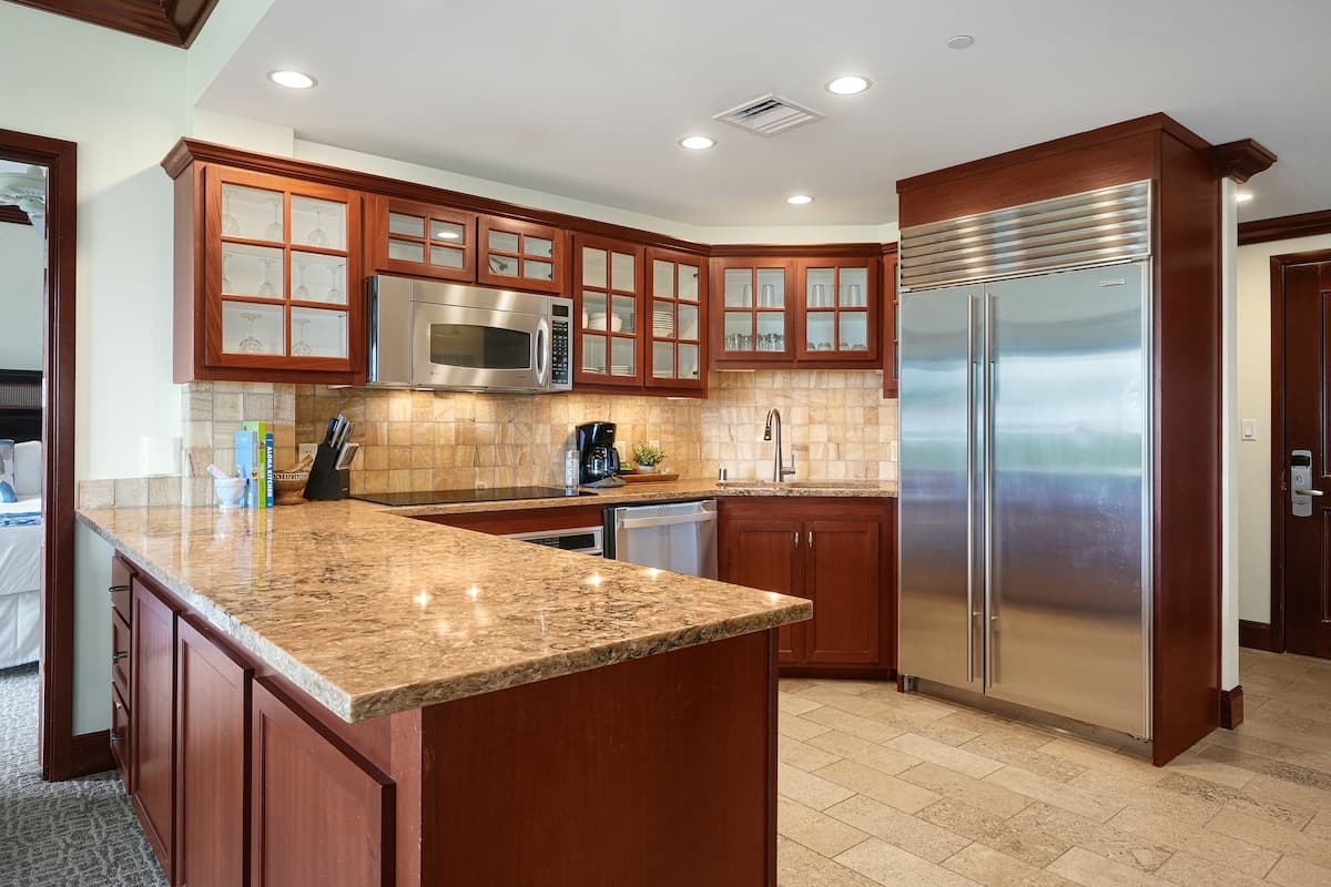 Condo in Kapaa · ★5.0 · 2 bedrooms · 4 beds · 2.5 baths - Photo 2