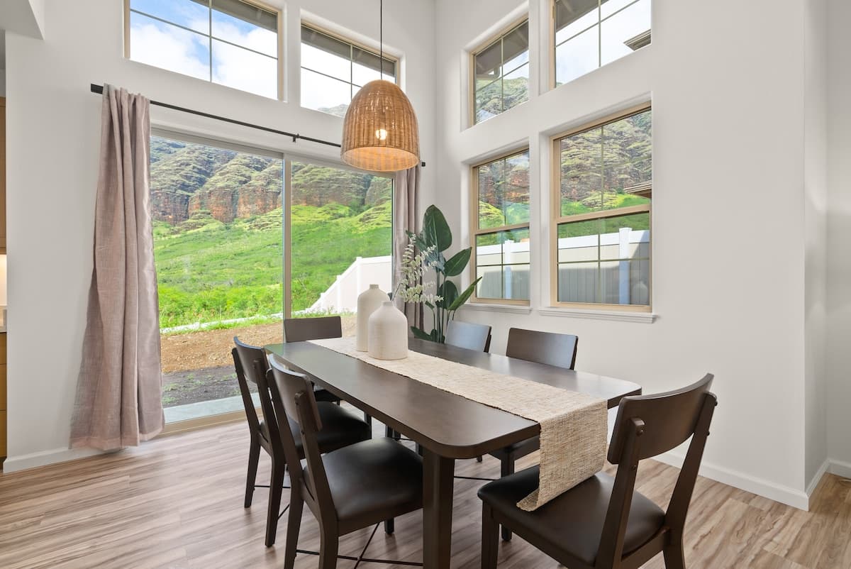 Home in Waianae · ★4.89 · 3 bedrooms · 6 beds · 2.5 private baths - Photo 4