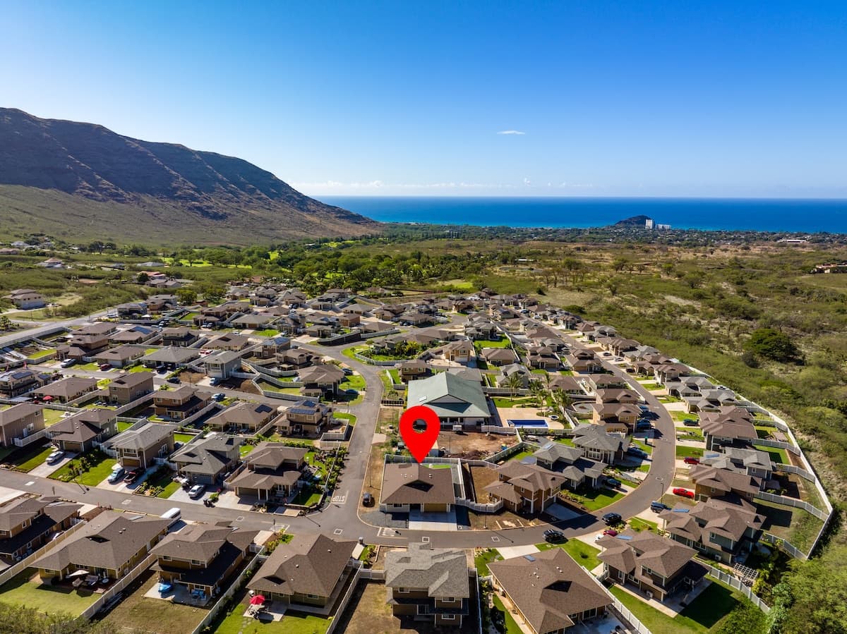 Home in Waianae · ★4.89 · 3 bedrooms · 5 beds · 2 shared baths - Photo 4