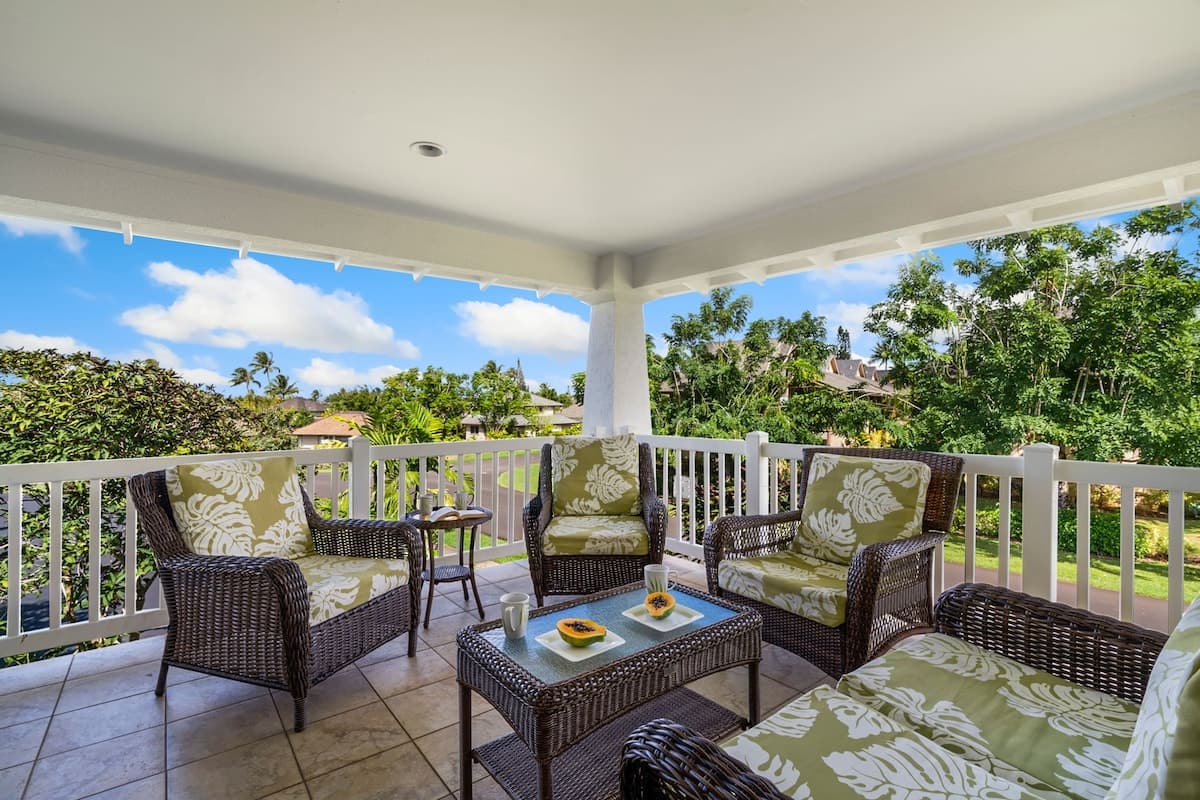 Condo in Princeville · ★4.93 · 3 bedrooms · 5 beds · 3 baths - Photo 1