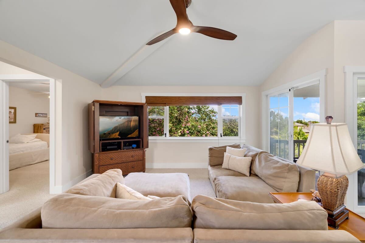 Condo in Princeville · ★4.93 · 3 bedrooms · 5 beds · 3 baths - Photo 4