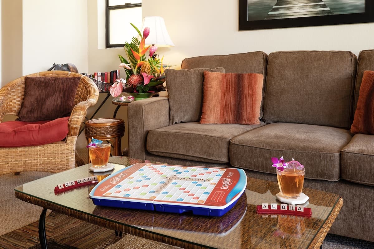 Condo in Wailuku · ★4.75 · 1 bedroom · 2 beds · 1 shared bath - Photo 1