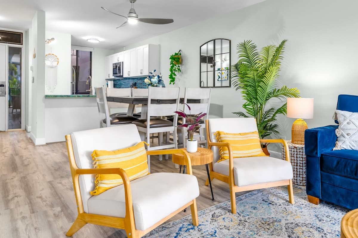 Condo in Kihei · ★4.8 · 2 bedrooms · 4 beds · 2 private baths - Photo 4