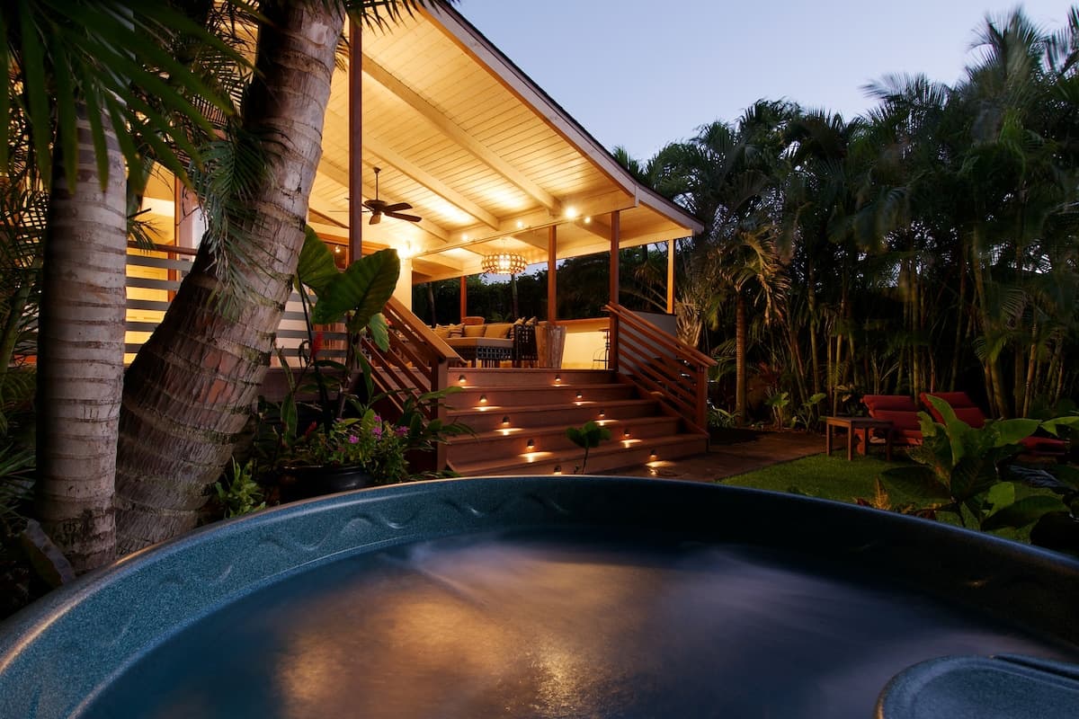 Home in Paia · ★4.85 · 3 bedrooms · 4 beds · 2 baths - Photo 2