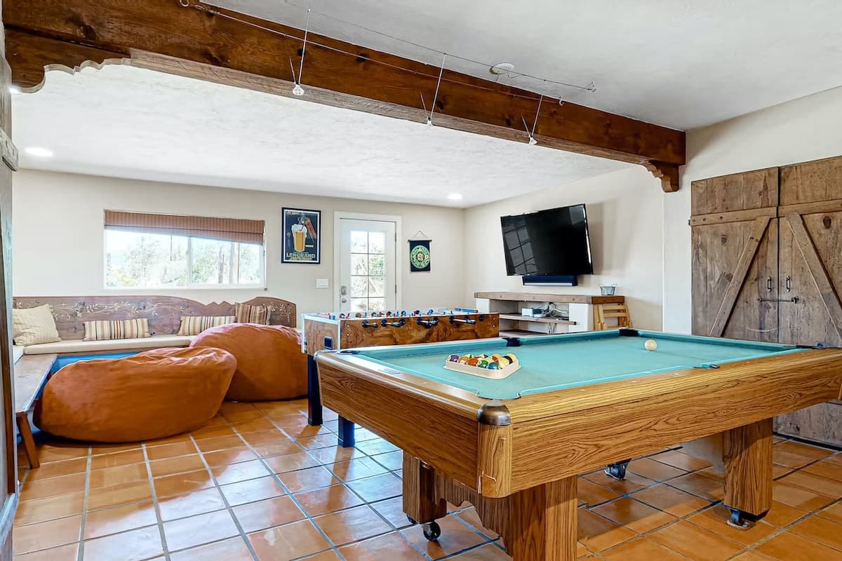 Sonoma Villa with Pool, Hot Tub & Vineyard Views - Photo 4
