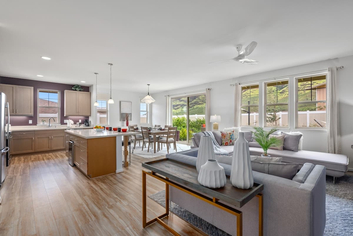 Home in Waianae · ★4.88 · 3 bedrooms · 5 beds · 2 shared baths - Photo 5