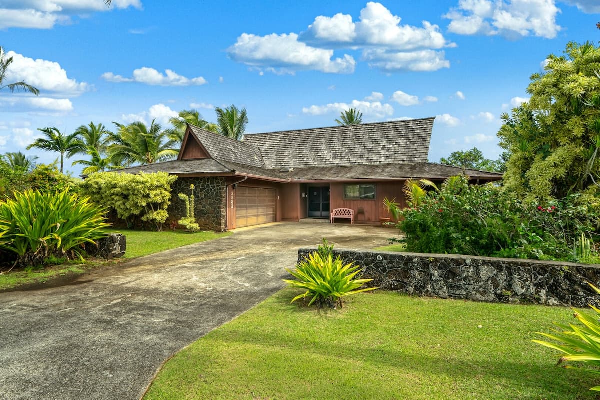 Home in Princeville · ★4.88 · 3 bedrooms · 4 beds · 2 baths - Photo 3