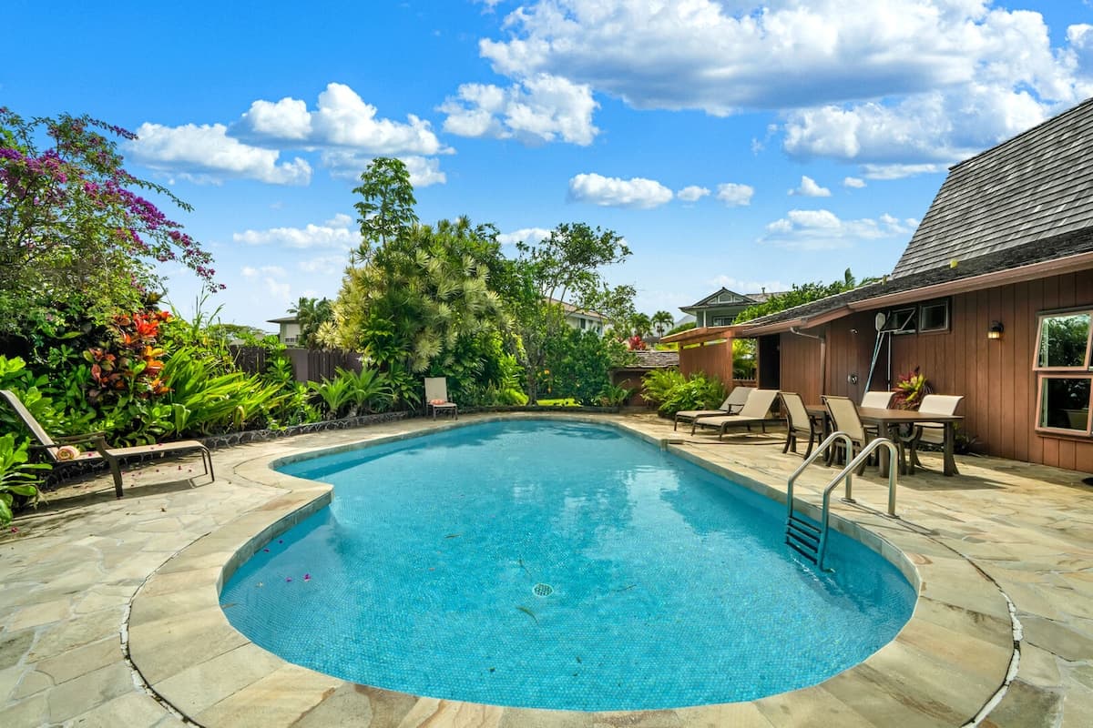 Home in Princeville · ★4.88 · 3 bedrooms · 4 beds · 2 baths - Photo 4