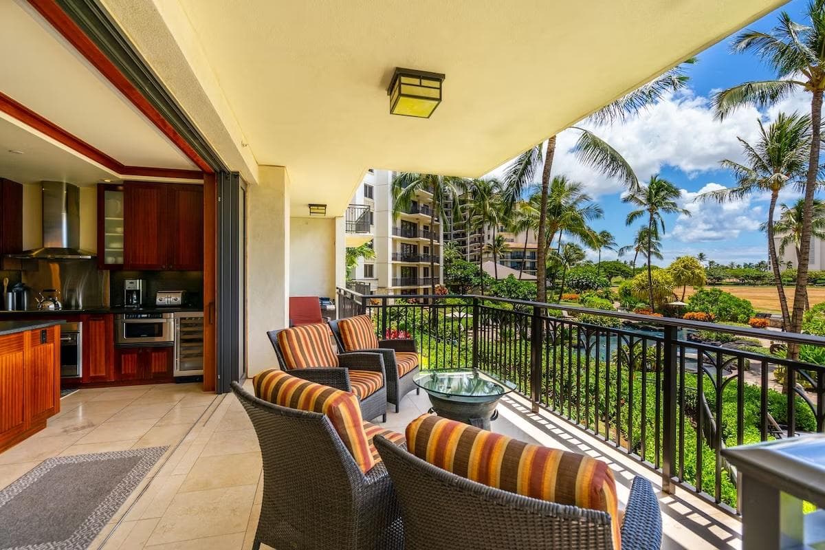 Villa in Kapolei · ★5.0 · 3 bedrooms · 5 beds · 3 private baths - Photo 3