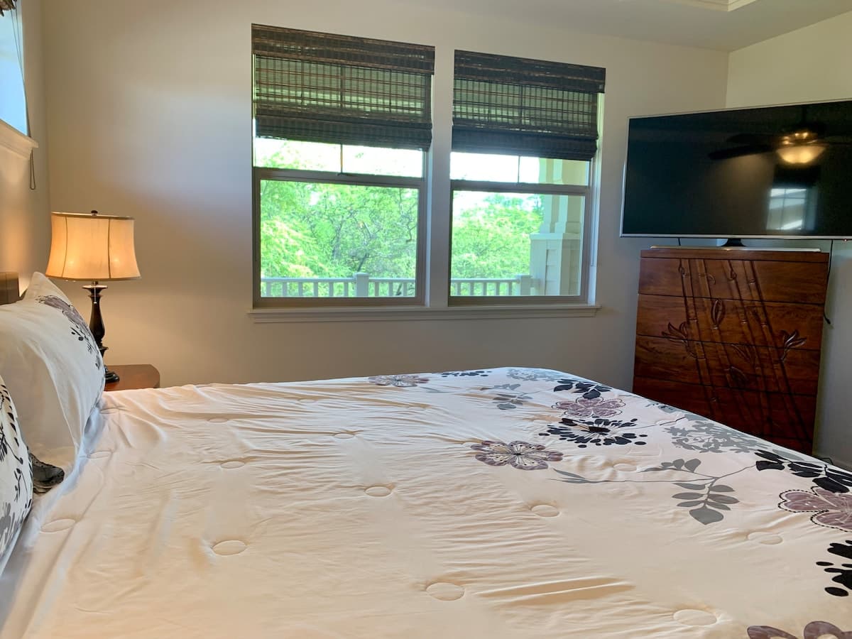 Fully equipped 2BR gem in quiet spot in Kulalani - Photo 3