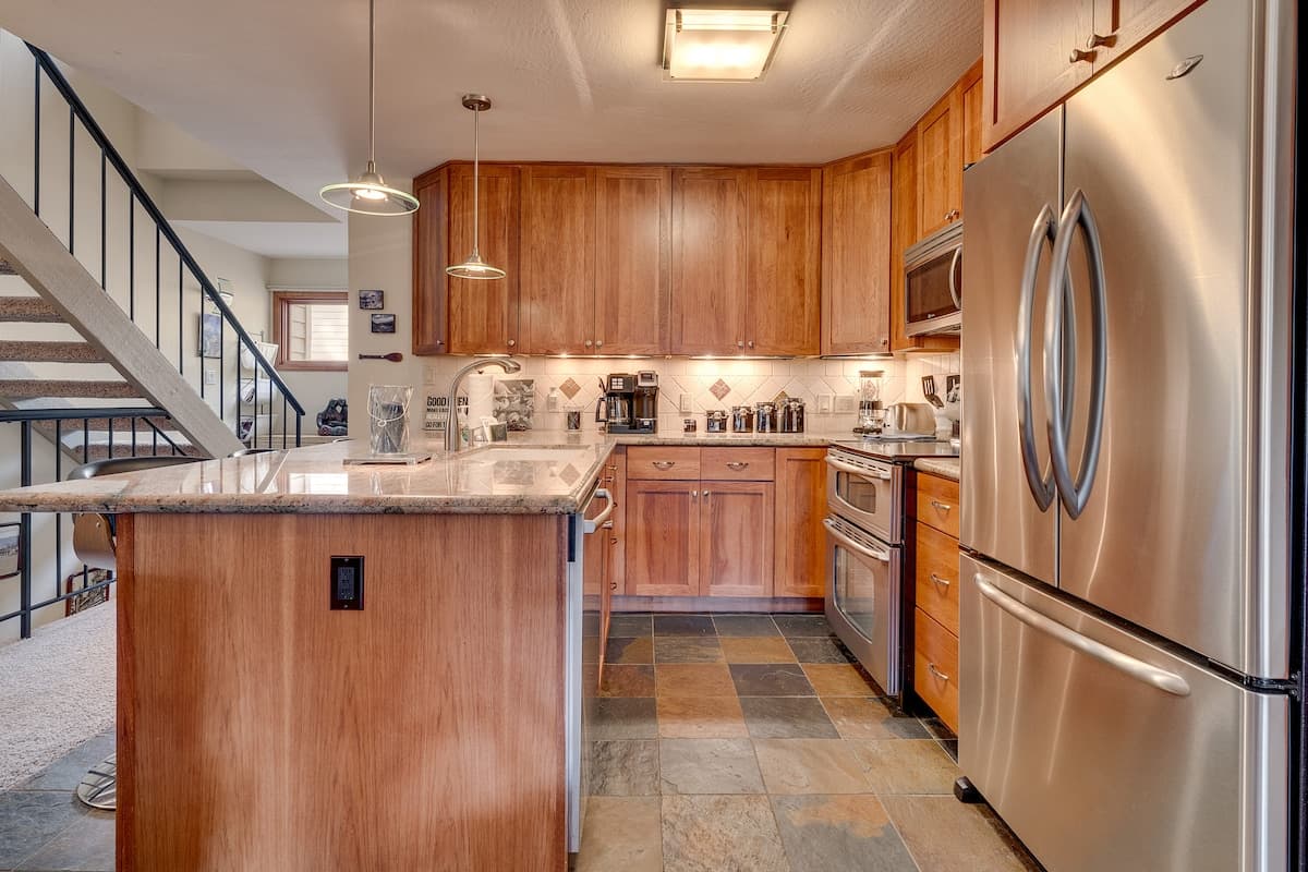 Dog-Friendly Townhome with Loft & Balcony - Photo 4