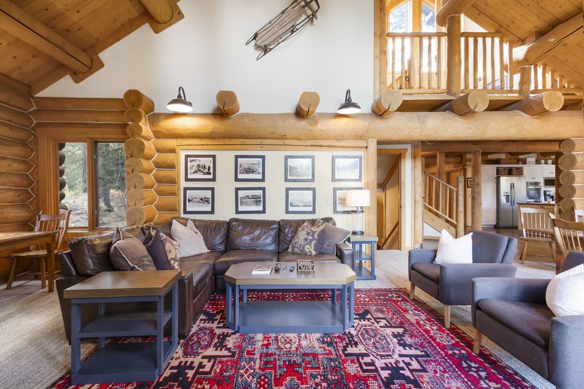 Truckee Cabin Lake Access, Hot Tub, Billiards - Photo 4