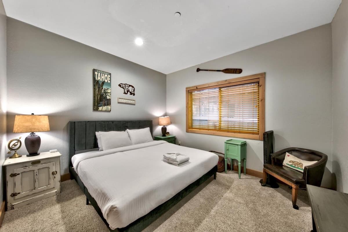 Pet-Friendly Cabin, 2 Fireplaces, Game Room - Photo 3