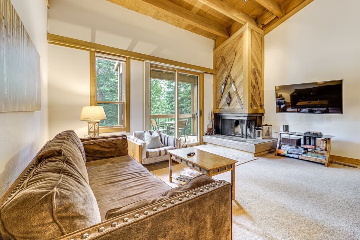 Truckee Townhome with Pool, Hot Tub & Fireplace - Photo 1