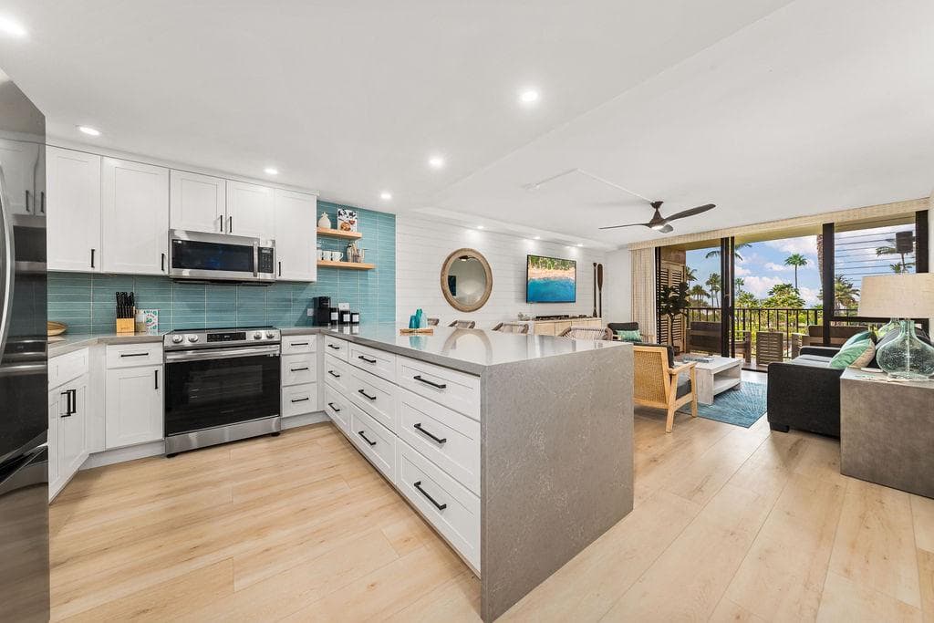 Condo in Kihei · ★4.99 · 1 bedroom · 1 bed · 2 private baths - Photo 1