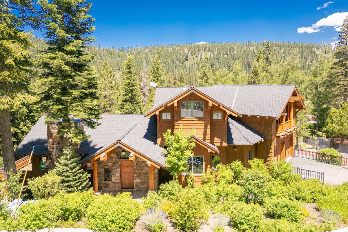 Ski Cabin w/ Shuttle, Mountain Views, Pet-Friendly - Photo 1