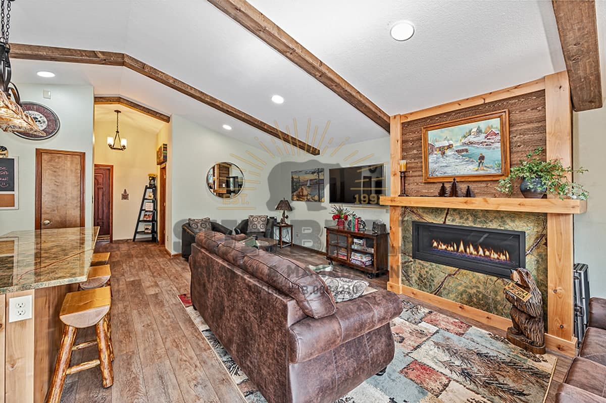 Townhouse in Incline Village · ★5.0 · 3 bedrooms · 4 beds · 2.5 private baths - Photo 2
