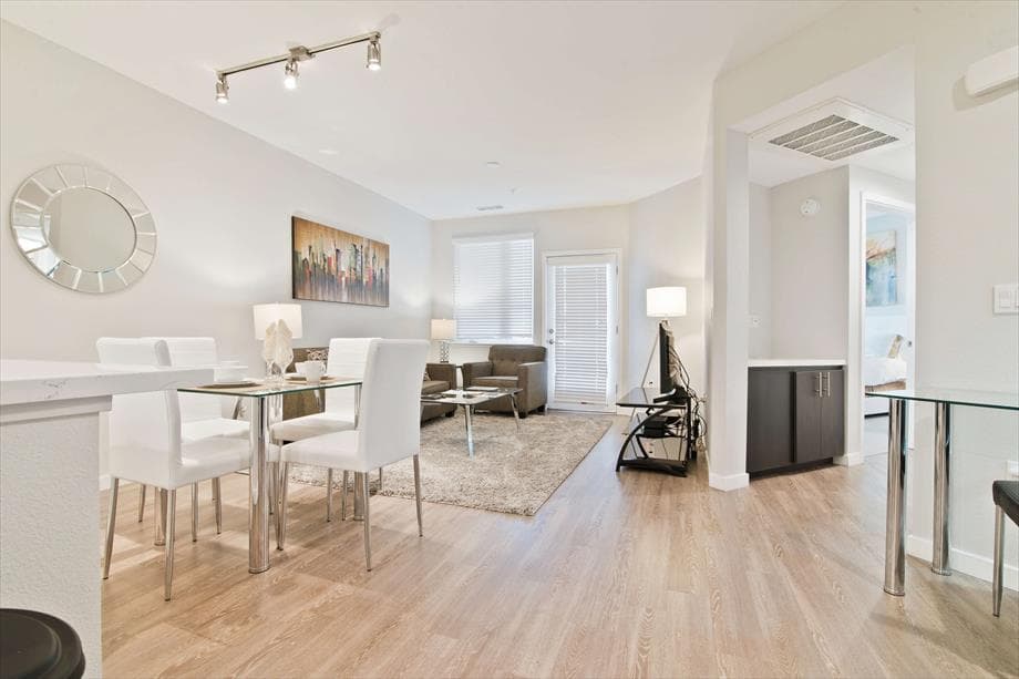 Spacious & Sunny 1BR in Menlo Park! - Photo 4