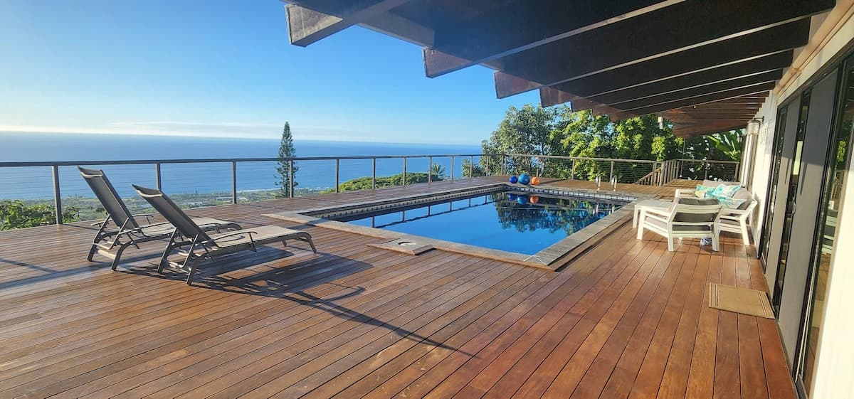 Home in Kailua-Kona · ★5.0 · 3 bedrooms · 4 beds · 3.5 baths - Photo 1