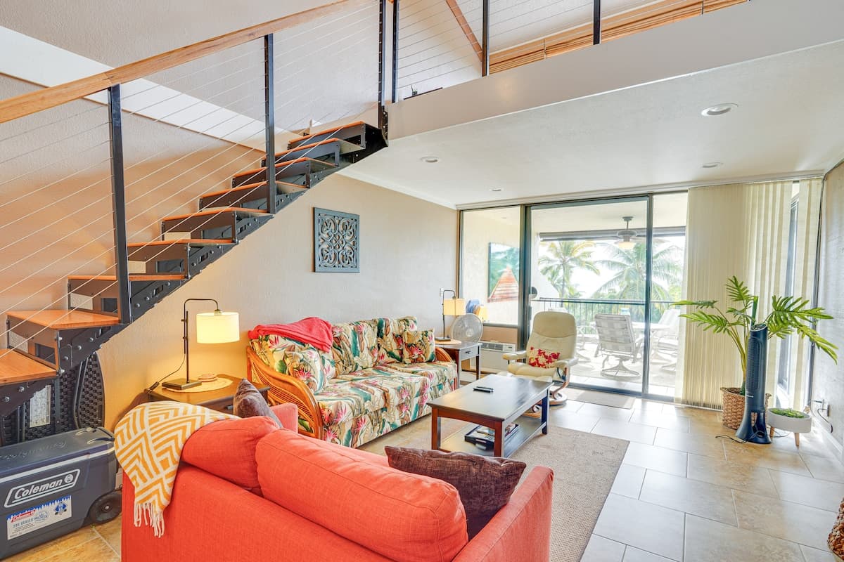 Condo in Kailua-Kona · ★4.77 · 2 bedrooms · 5 beds · 3 shared baths - Photo 4