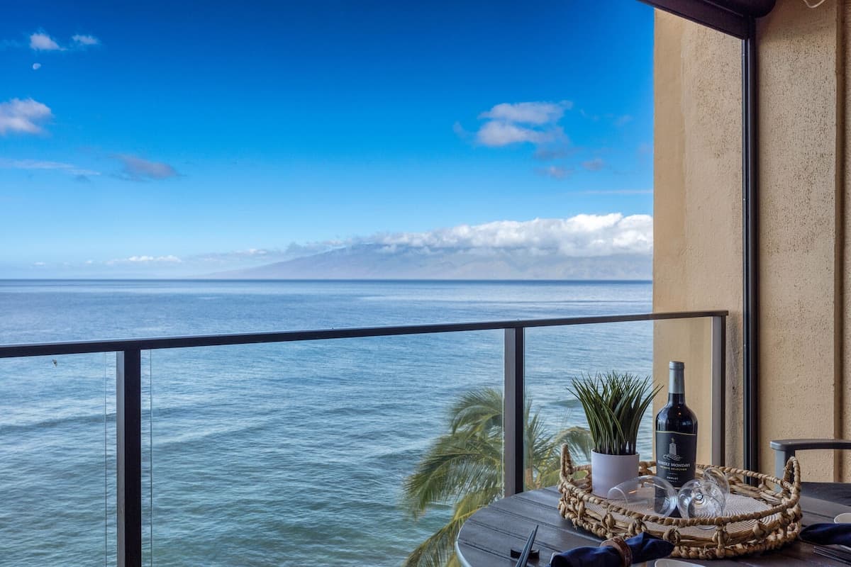Condo in Lahaina · ★4.83 · 1 bedroom · 1 bed · 1 bath - Photo 1