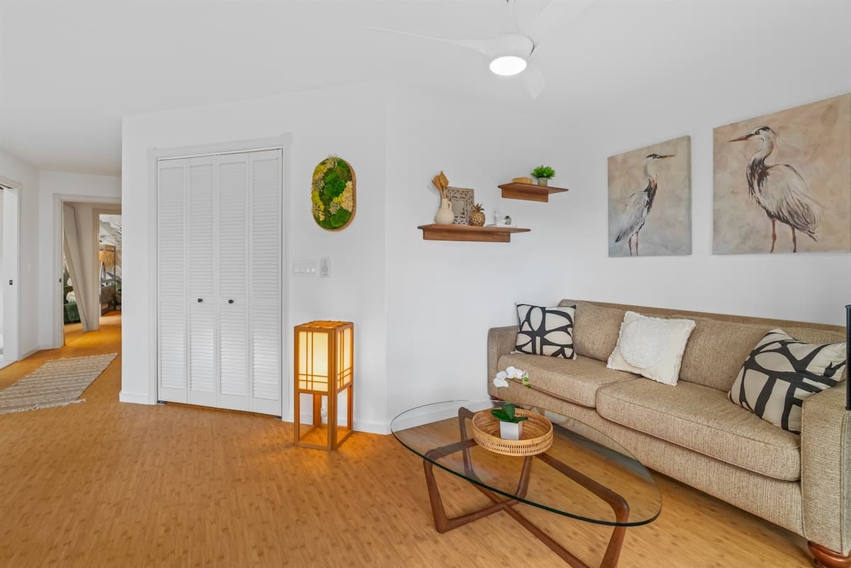 Home in Princeville · ★4.96 · 4 bedrooms · 5 beds · 3.5 private baths - Photo 3